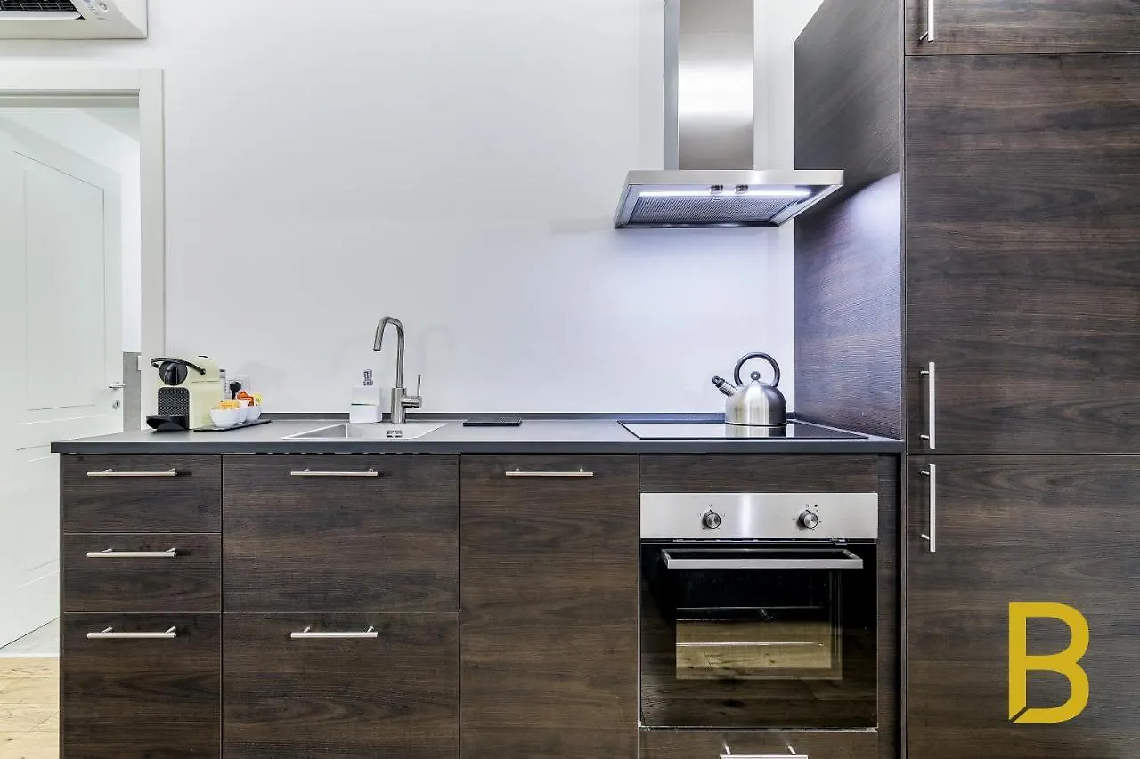 Beplace Apartments In Porta Venezia Milan Italy