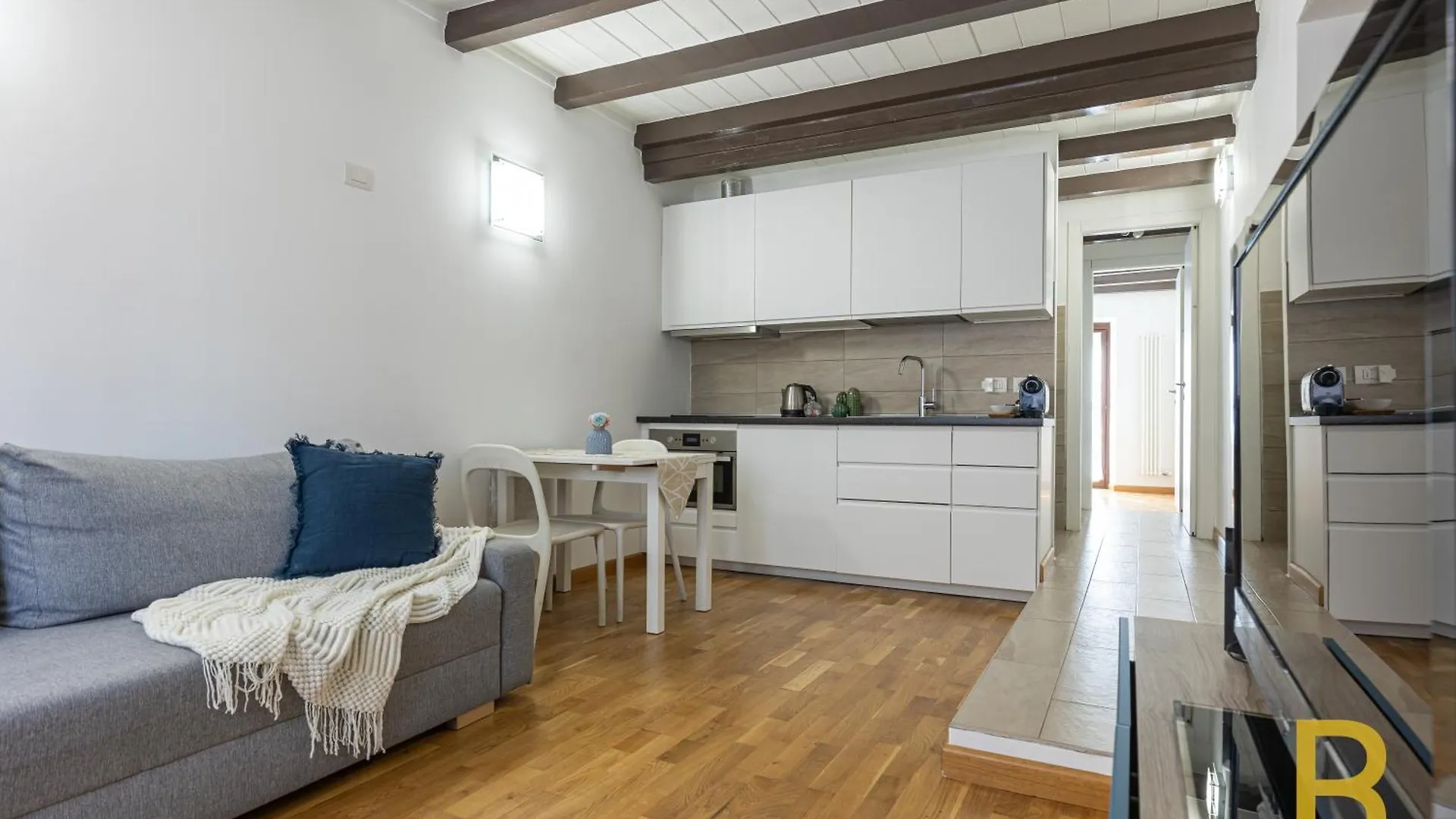 Beplace Apartments In Porta Venezia Milan