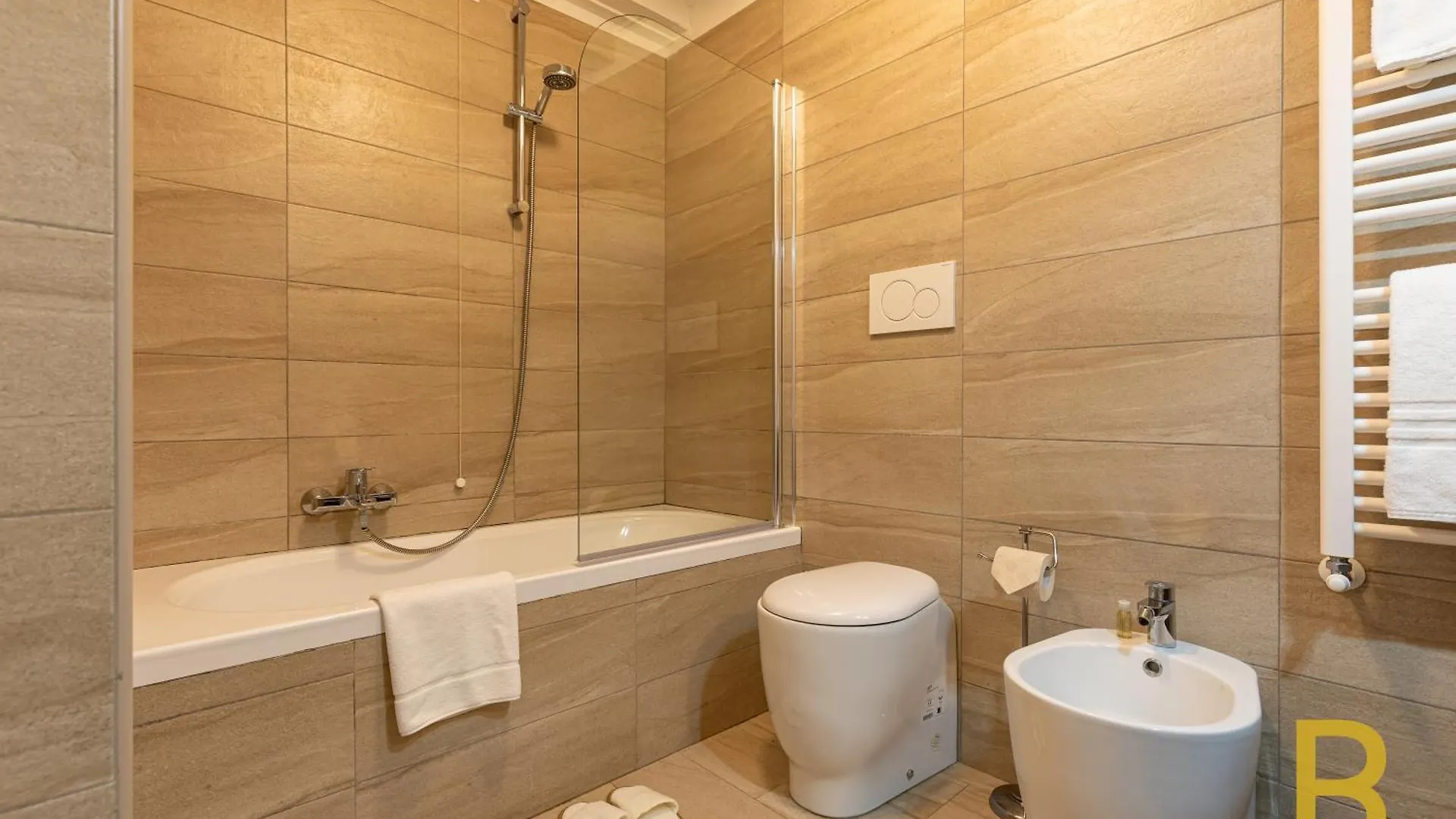 Beplace Apartments In Porta Venezia Milan