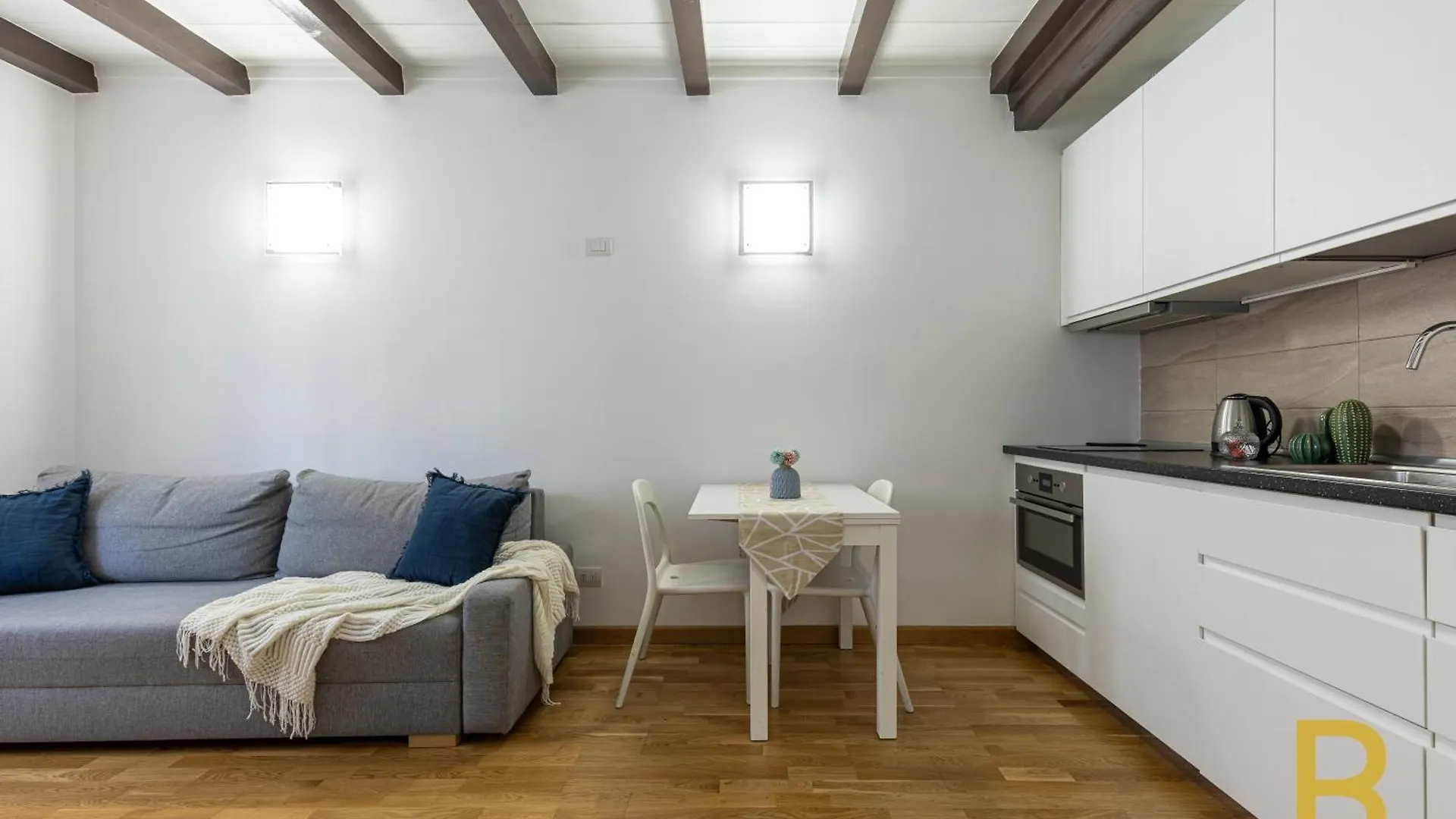 Beplace Apartments In Porta Venezia Milan 0*,  Italy